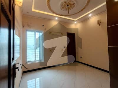 In Jubilee Town - Block F House Sized 5 Marla For sale