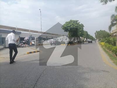 ڈی ایچ اے فیز 6 - بلاک اے فیز 6,ڈیفنس (ڈی ایچ اے),لاہور میں 1 کنال رہائشی پلاٹ 5.5 کروڑ میں برائے فروخت۔ ڈی ایچ اے فیز 6 - بلاک اے فیز 6,ڈیفنس (ڈی ایچ اے),لاہور میں 1 کنال رہائشی پلاٹ 5.5 کروڑ میں برائے فروخت۔