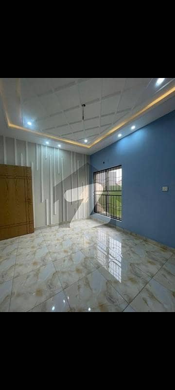Central Park AA Block 5 Marla House Available For Rent Gas Water Electricity Available Prime Location . . . Central Park AA Block 5 Marla House Available For Rent Gas Water Electricity Available Prime Location . . .