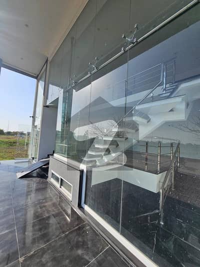 Gulberg Premium Corporate Office Space 5000 Sq. Feet Is Available For Rent.