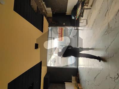 پی جی ای سی ایچ ایس فیز 2 پنجاب گورنمنٹ ایمپلائیز سوسائٹی,لاہور میں 7 مرلہ دکان 1.5 لاکھ میں کرایہ پر دستیاب ہے۔