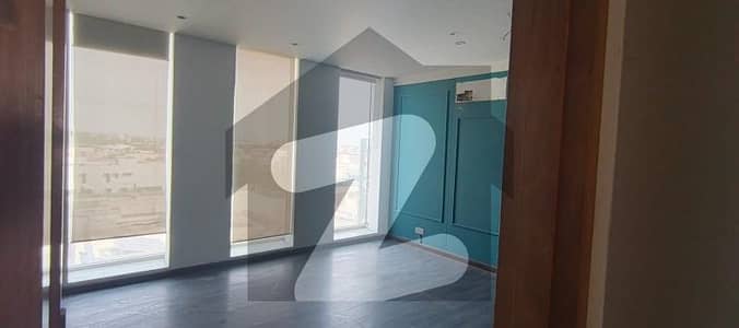 شہباز کمرشل ایریا ڈی ایچ اے فیز 6,ڈی ایچ اے ڈیفینس,کراچی میں 5 کمروں کا 5 مرلہ دفتر 1.2 لاکھ میں کرایہ پر دستیاب ہے۔