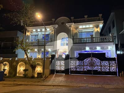 4500 Sq. Ft Prime Location, Near School, Market & Mosque, Ready to Move Designer House for Sale Block-B, Top City-1 , ISlamabad. 4500 Sq. Ft Prime Location, Near School, Market & Mosque, Ready to Move Designer House for Sale Block-B, Top City-1 , ISlamabad.
