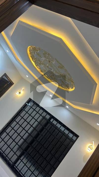 10 MARLA FULL BEAUTIFUL HOUSE AVAILABLE FOR RENT IN WAPDA TOWN ILAHRE IN A VERY HOT LOCATION