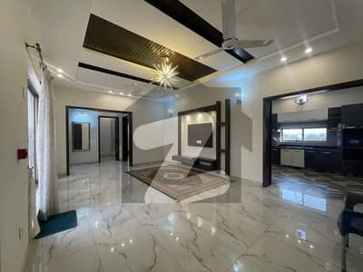 1 KANAL UPER PORTION FOR RENT_DHA PHASE 7