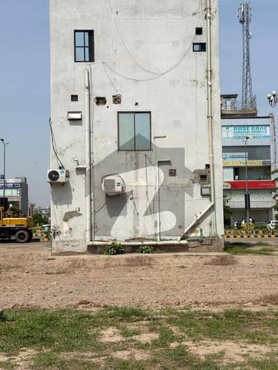 Own A Prime Location Commercial Plot In 10 Marla Lahore