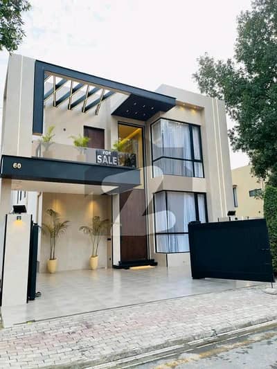 بحریہ ٹاؤن جاسمین بلاک بحریہ ٹاؤن سیکٹر سی,بحریہ ٹاؤن,لاہور میں 5 کمروں کا 10 مرلہ مکان 1.5 لاکھ میں کرایہ پر دستیاب ہے۔