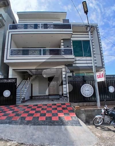 6 marla 2.5 story house for sale