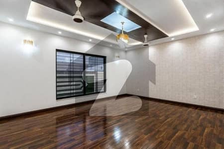 ڈی ایچ اے ڈیفینس فیز 2 ڈی ایچ اے ڈیفینس,اسلام آباد میں 3 کمروں کا 1 کنال بالائی پورشن 1.05 لاکھ میں کرایہ پر دستیاب ہے۔