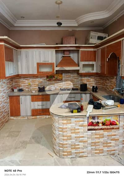 2 BED DD 2ND FLOOR PORTION AVAILABLE