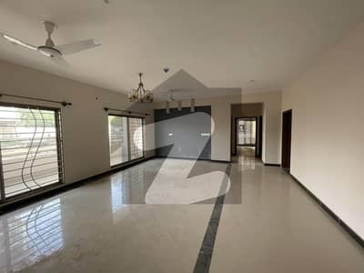 Askari-5 Malir Cantt 3Bed D/D Leased Flat For Sale
