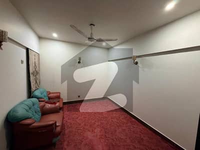 ڈی ایچ اے فیز 6 ڈی ایچ اے ڈیفینس,کراچی میں 3 کمروں کا 6 مرلہ فلیٹ 1.6 لاکھ میں کرایہ پر دستیاب ہے۔