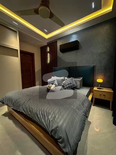 بحریہ ٹاؤن سیکٹر سی بحریہ ٹاؤن,لاہور میں 2 کمروں کا 4 مرلہ فلیٹ 80.0 ہزار میں کرایہ پر دستیاب ہے۔