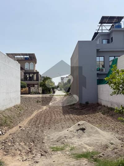 Prime Location sale The Ideally Located Residential Plot For An Incredible Price Of Pkr Rs. 5500000