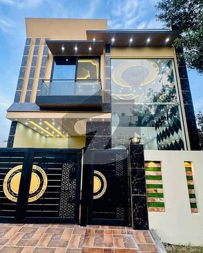 سٹی ہاؤسنگ سوسائٹی گوجرانوالہ میں 4 کمروں کا 5 مرلہ مکان 2.15 کروڑ میں برائے فروخت۔