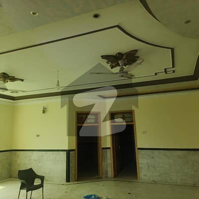 درمنگی ورسک روڈ,پشاور میں 9 کمروں کا 1 کنال مکان 1.35 لاکھ میں کرایہ پر دستیاب ہے۔