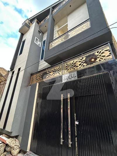 ارباب سبز علی خان ٹاؤن ایگزیکٹو لاجز ارباب سبز علی خان ٹاؤن,ورسک روڈ,پشاور میں 6 کمروں کا 3 مرلہ مکان 2.0 کروڑ میں برائے فروخت۔