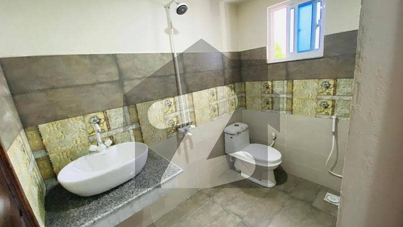 22Marla Home in Millat Town in F Block 22Marla Home in Millat Town in F Block