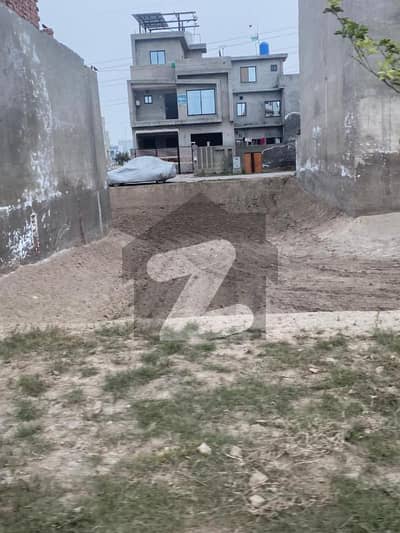 Investor Rate 5 Marla Plot in Park View City Lahore Investor Rate 5 Marla Plot in Park View City Lahore