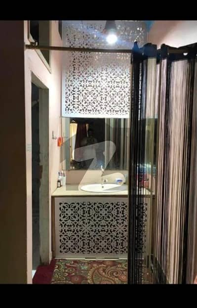 میٹرو ویل 3 میٹرووِلی,سندھ انڈسٹریل ٹریڈنگ اسٹی - ایس آئی ٹی ای,کراچی میں 5 کمروں کا 4 مرلہ مکان 2.0 کروڑ میں برائے فروخت۔