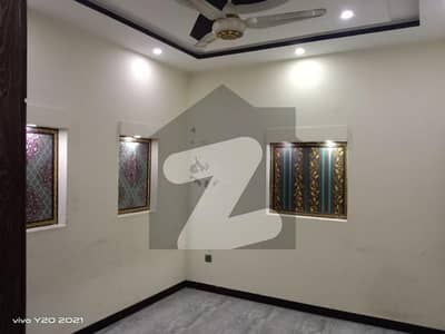 فارمانئیٹس ہاؤسنگ سکیم لاہور میں 2 کمروں کا 5 مرلہ زیریں پورشن 35.0 ہزار میں کرایہ پر دستیاب ہے۔