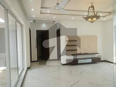 1 Kanal Upper Portion 3 Bed Room With Attached Bath Lounge Kitchen Store Side Terrace 1 Car Parking Available