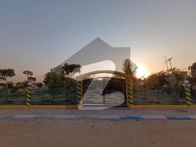 CORNER 120 SQUARE YARDS NEAR TO ENTRANCE AVAILABLE FOR SALE