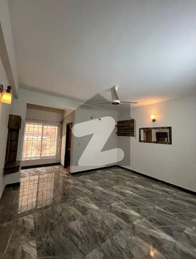 بحریہ انکلیو بحریہ ٹاؤن,اسلام آباد میں 5 کمروں کا 10 مرلہ مکان 1.75 لاکھ میں کرایہ پر دستیاب ہے۔