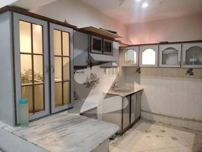 روفی لیک ڈرائیو اپارٹمنٹ کراچی میں 3 کمروں کا 9 مرلہ فلیٹ 1.55 کروڑ میں برائے فروخت۔