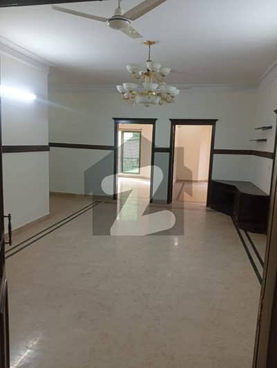 Beautiful Spiciuse 3-BedRooms apartment For Sale very Reasonable price-Al Safa Heights-1 F-11 Islamabad.