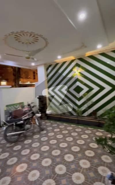 علی ویو گارڈن - فیز 1 علی ویو گارڈن,لاہور میں 3 کمروں کا 6 مرلہ مکان 3.25 کروڑ میں برائے فروخت۔