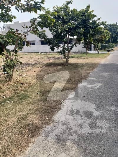 Good 1 Kanal Residential Plot For sale In DHA Phase 7 - Block U