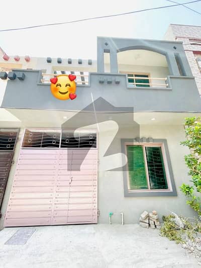 شاداب گارڈن لاہور میں 3 کمروں کا 5 مرلہ مکان 1.45 کروڑ میں برائے فروخت۔