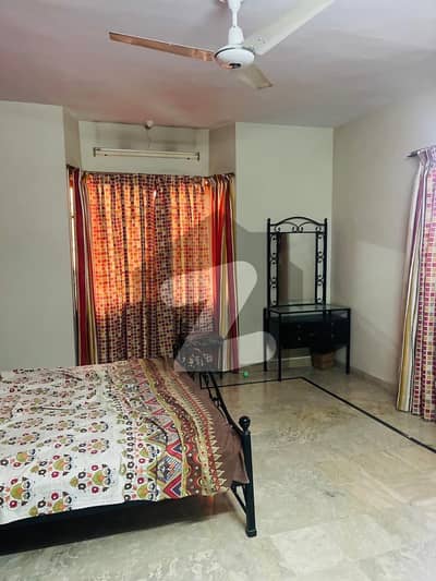 400 sq yard house for sale