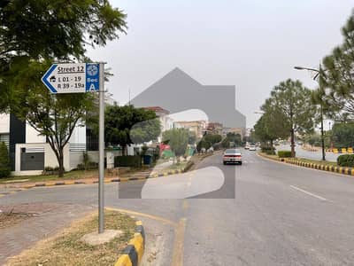 بحریہ انکلیو - سیکٹر اے بحریہ انکلیو,بحریہ ٹاؤن,اسلام آباد میں 1 کنال رہائشی پلاٹ 3.6 کروڑ میں برائے فروخت۔