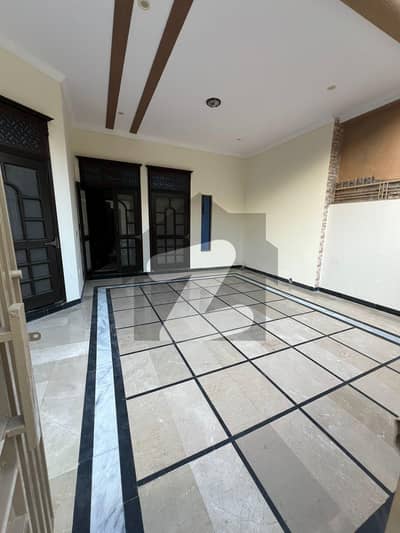 D17/2 MVHS 9 Marla Double Story Used House Available For Sale