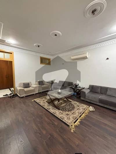 G10/ Size 30*70  5 badroom  5atech bathroom  TV DD 2 kitchen  Sarwant room  Demend 3 lac