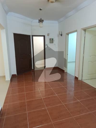 بخاری کمرشل ایریا ڈی ایچ اے فیز 6,ڈی ایچ اے ڈیفینس,کراچی میں 2 کمروں کا 4 مرلہ فلیٹ 65.0 ہزار میں کرایہ پر دستیاب ہے۔