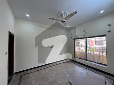 4 Marla Upper Portion Available On Rent G13/4