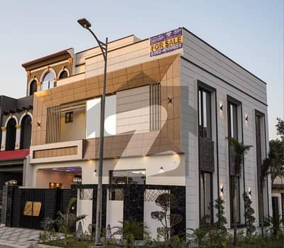 Trivon Associates Offers - 5 Marla Luxury Brand New House For Sale In Bahria Town Lahore - Ready To Move!