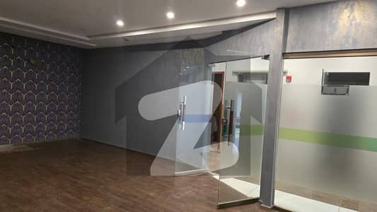 ڈی ایچ اے فیز 6 ڈیفنس (ڈی ایچ اے),لاہور میں 2 کمروں کا 8 مرلہ دفتر 2.2 لاکھ میں کرایہ پر دستیاب ہے۔