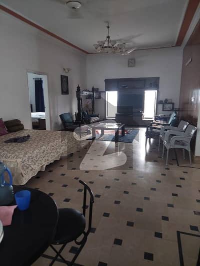Beautiful House North Karachi 11A, 240 Square Yard Double Storey Corner 150 Feet Dividing Road For Sale