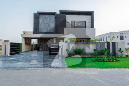 ڈی ایچ اے فیز 6 - بلاک ایچ فیز 6,ڈیفنس (ڈی ایچ اے),لاہور میں 5 کمروں کا 1 کنال مکان 8.75 کروڑ میں برائے فروخت۔