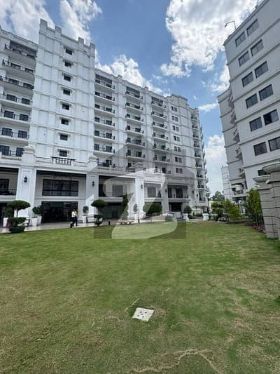 3 Bed Luxury Apartment for Rent in Springs Apartment