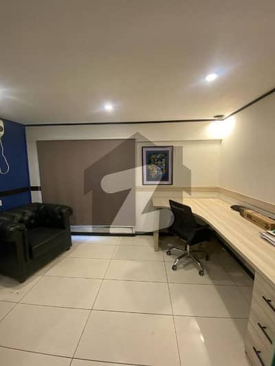 سوِل لائنز کراچی میں 4 کمروں کا 1 مرلہ دفتر 4.0 لاکھ میں کرایہ پر دستیاب ہے۔