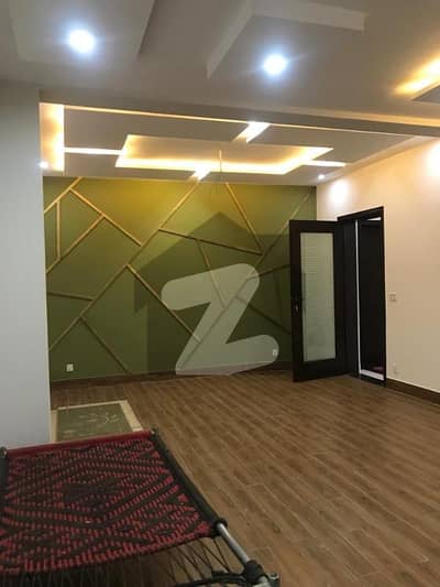 علی پارک کینٹ,لاہور میں 2 کمروں کا 5 مرلہ بالائی پورشن 55.0 ہزار میں کرایہ پر دستیاب ہے۔