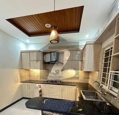 14 Marla Luxury Upper Portion Available Rent G-14