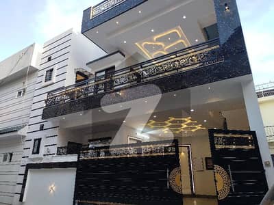 پشاور روڈ راولپنڈی میں 4 کمروں کا 6 مرلہ مکان 4.5 کروڑ میں برائے فروخت۔