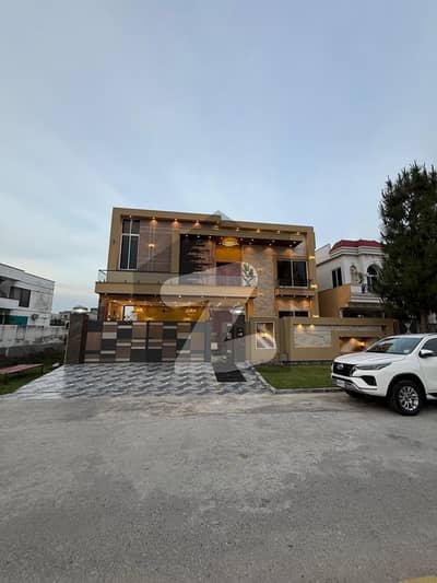 Dc Colony 1 Kanal House For Sale At Main Boulevard