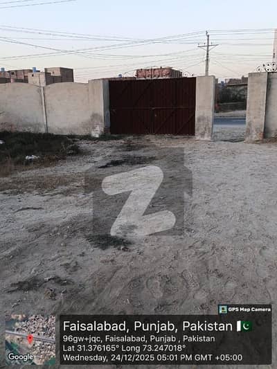 ملت چوک فیصل آباد میں 6 کمروں کا 1 کنال دفتر 1.75 لاکھ میں کرایہ پر دستیاب ہے۔